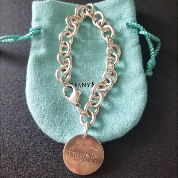 Tiffany & Co. Round Tag Bracelet - Picture 1 of 9